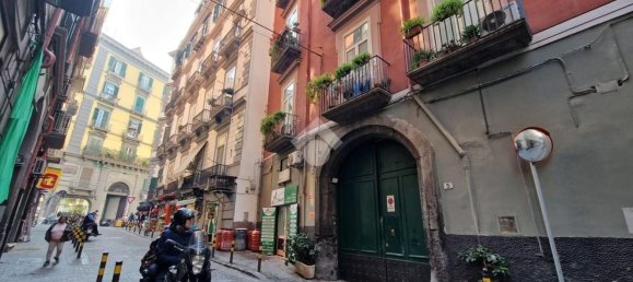 5 rooms Apartment in Naples, Italy No. 31535 26