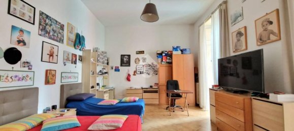 5 rooms Apartment in Naples, Italy No. 31535 17