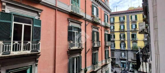 5 rooms Apartment in Naples, Italy No. 31535 23