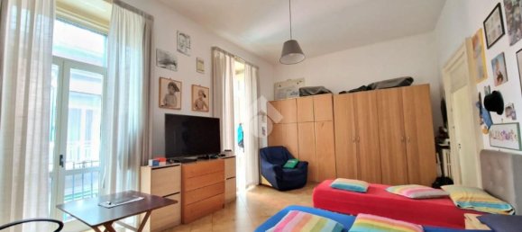 5 rooms Apartment in Naples, Italy No. 31535 16