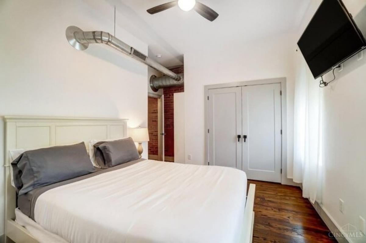 2 bedrooms House in Cincinnati, USA No. 378381