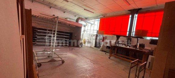 5-Zimmer Lagerhaus in Limbiate, Italy, Nr. 100469 7