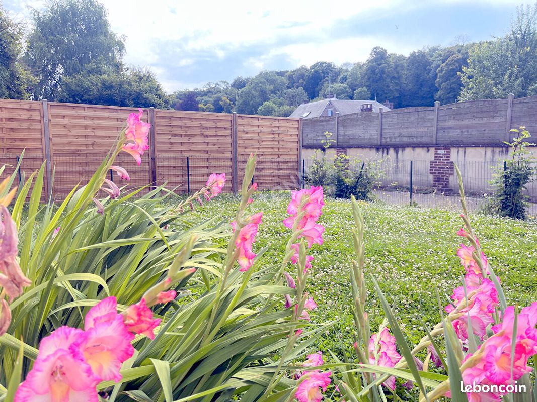 2 bedrooms Apartment in Meru, France No. 256453