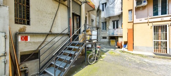 2 bedrooms Apartment in Turin, Italy No. 326859 18