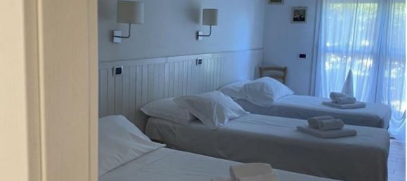 4 rooms Apartment in Rho, Italy No. 223039 17