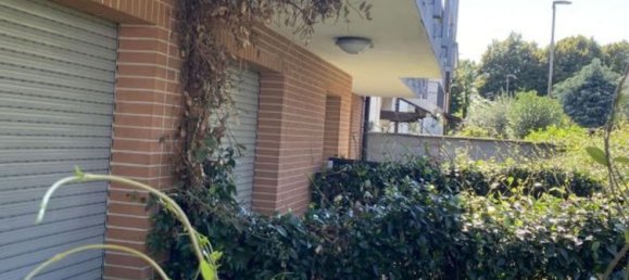 4 rooms Apartment in Rho, Italy No. 223039 33