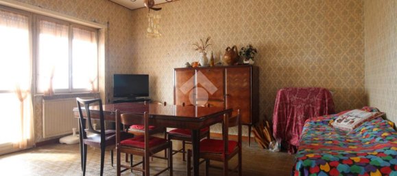 2 Schlafzimmer Wohnung in Pomezia, Italy, Nr. 329414 3