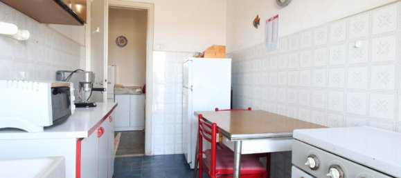 2 Schlafzimmer Wohnung in Pomezia, Italy, Nr. 329414 4