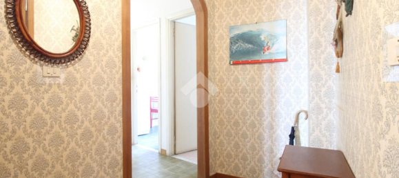 2 Schlafzimmer Wohnung in Pomezia, Italy, Nr. 329414 7