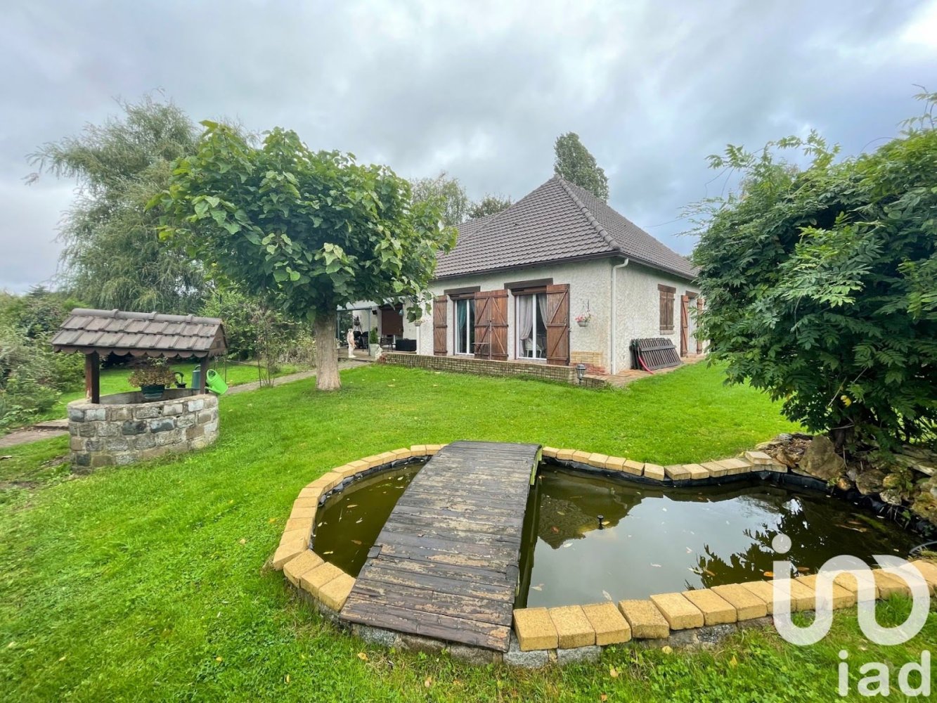 4 rooms House in Courtenay, France No. 242649