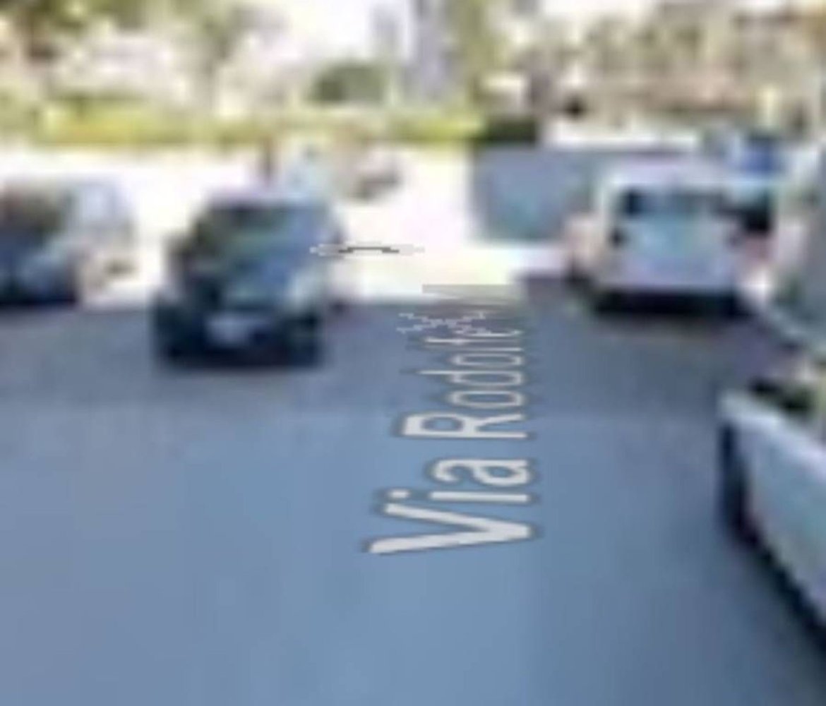 Parkplatz in Bari, Italy 16m², Nr. 294289