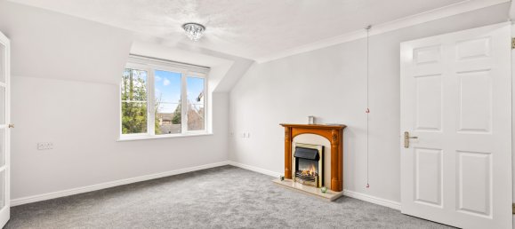 1 bedroom Apartment in East Grinstead, United Kingdom No. 1044 7