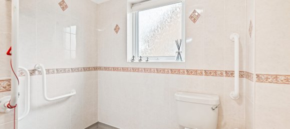 1 bedroom Apartment in East Grinstead, United Kingdom No. 1044 42