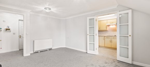 1 bedroom Apartment in East Grinstead, United Kingdom No. 1044 29