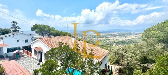 4 غرف نوم منزل في Barcelona, Spain رقم 184558 48