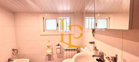 4 غرف نوم منزل في Barcelona, Spain رقم 184558 33