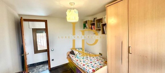 4 غرف نوم منزل في Barcelona, Spain رقم 184558 32