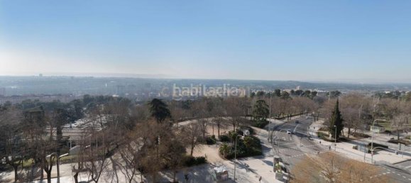 5 bedrooms Penthouse in Madrid, Spain No. 136988 36