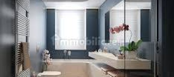 2 bedrooms Building in Genoa, Italy No. 352384 2