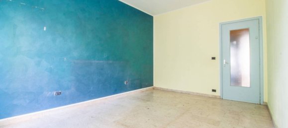 2 bedrooms Apartment in Turin, Italy No. 349896 9