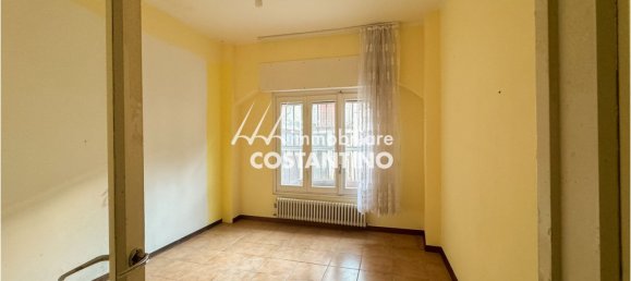 Casa de 3 habitaciónes en Cunardo, Italy No. 67412 15