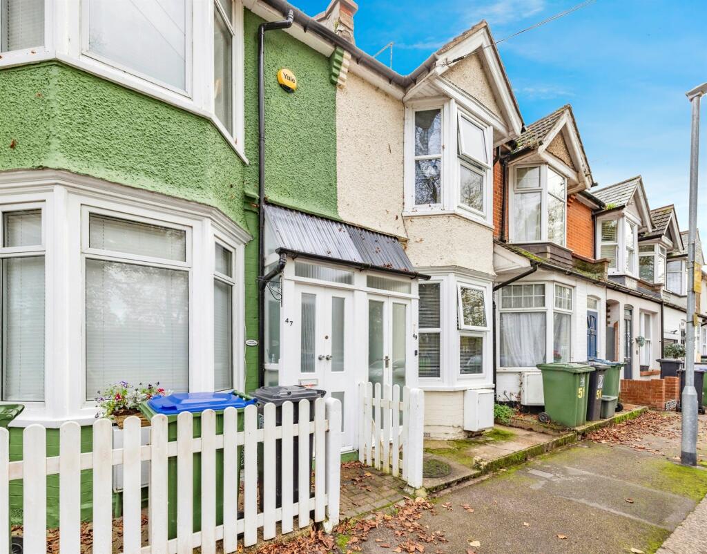 2 Schlafzimmer Haus in Watford, United Kingdom, Nr. 6065