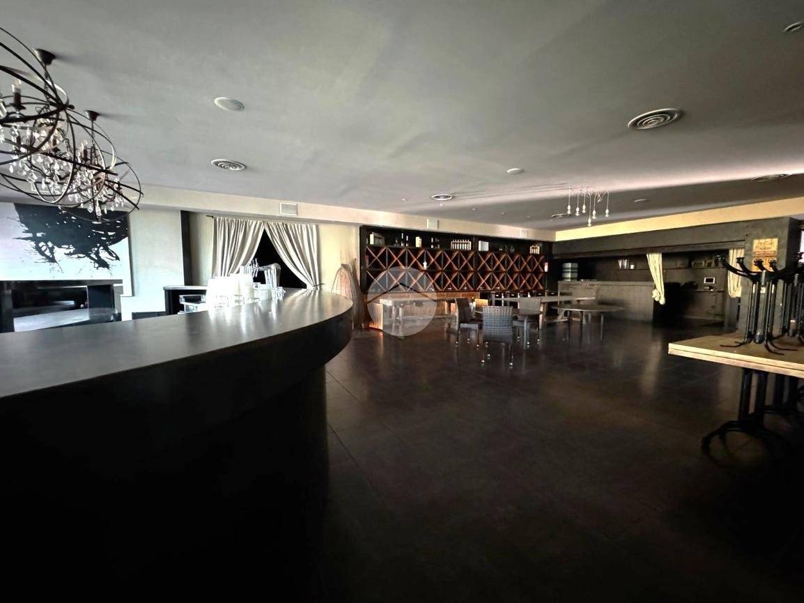 Armazém em Grassobbio, Italy 750 m² N.º 268598