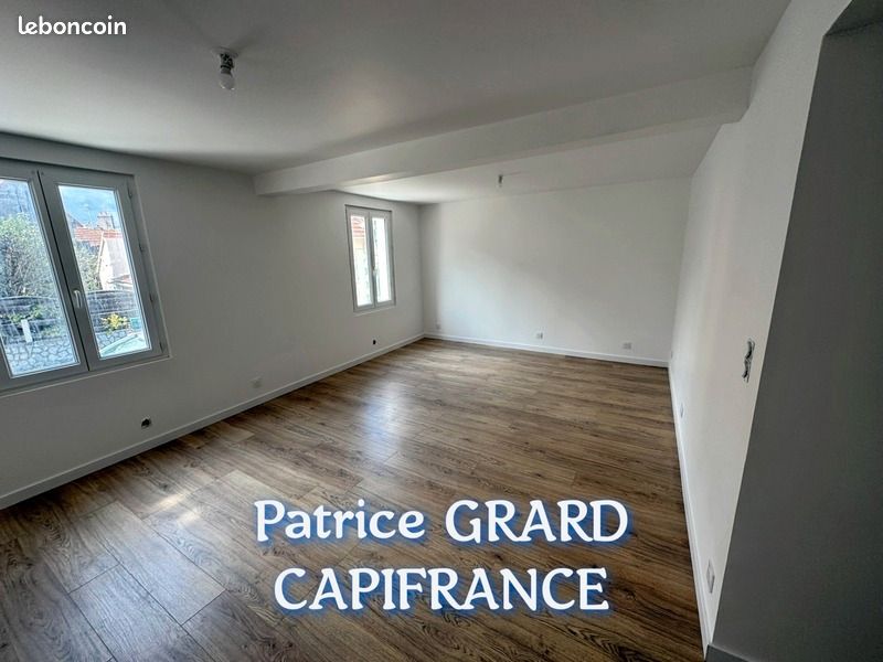 3 bedrooms Apartment in Manche, France No. 360151