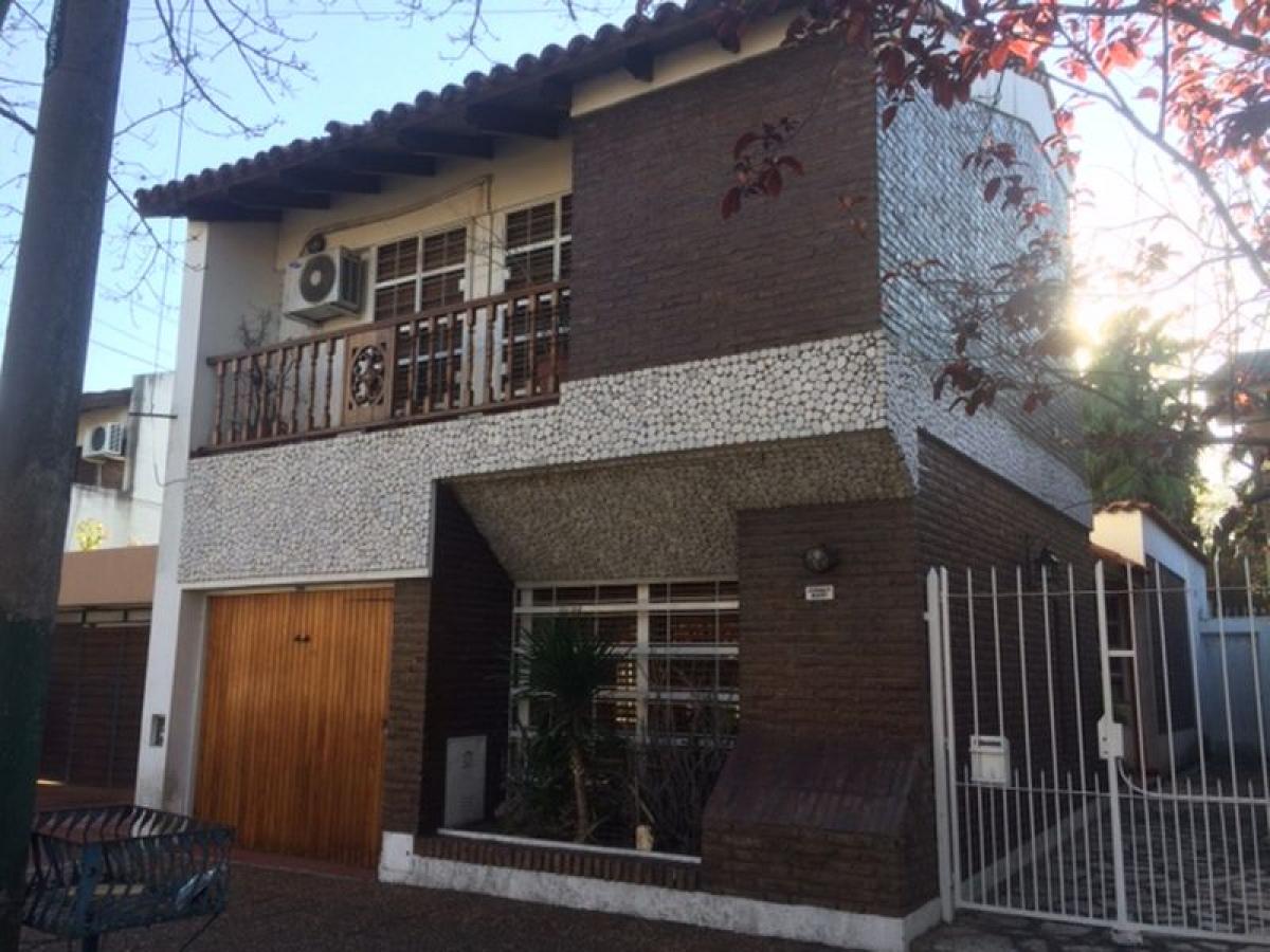 4 bedrooms House in Lomas de Zamora, Argentina No. 53920
