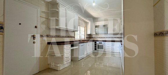 4 bedrooms House in Corroios, Portugal No. 132008 34