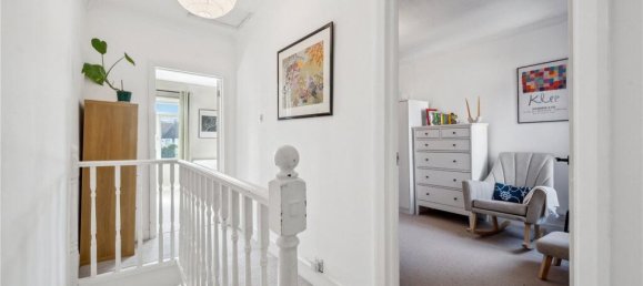 3 bedrooms House in Thornton Heath, United Kingdom No. 3572 16