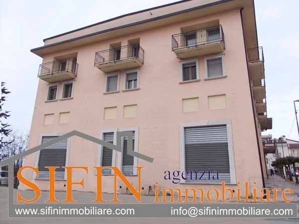 1 room Commercial property in Grottaminarda, Italy No. 122942