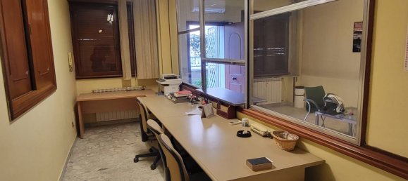 5-salle Appartement à Rome, Italy No. 200744 17