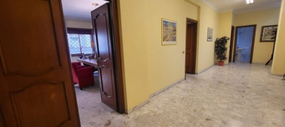 5-salle Appartement à Rome, Italy No. 200744 2