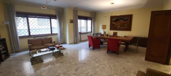 5-salle Appartement à Rome, Italy No. 200744 8