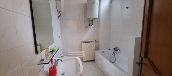 5-salle Appartement à Rome, Italy No. 200744 12