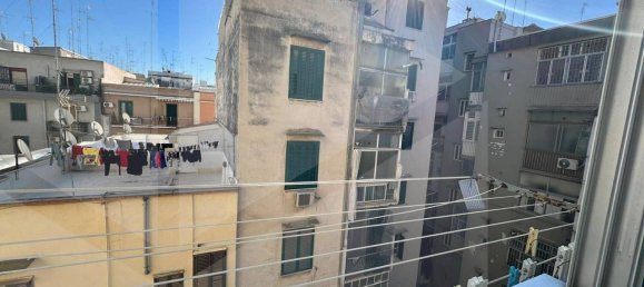 Квартира с 2 спальнями в Бари, Италия № 29147 17