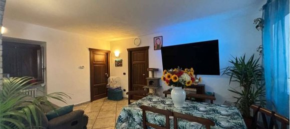 2 Schlafzimmer Wohnung in San Germano Chisone, Italy, Nr. 214080 9