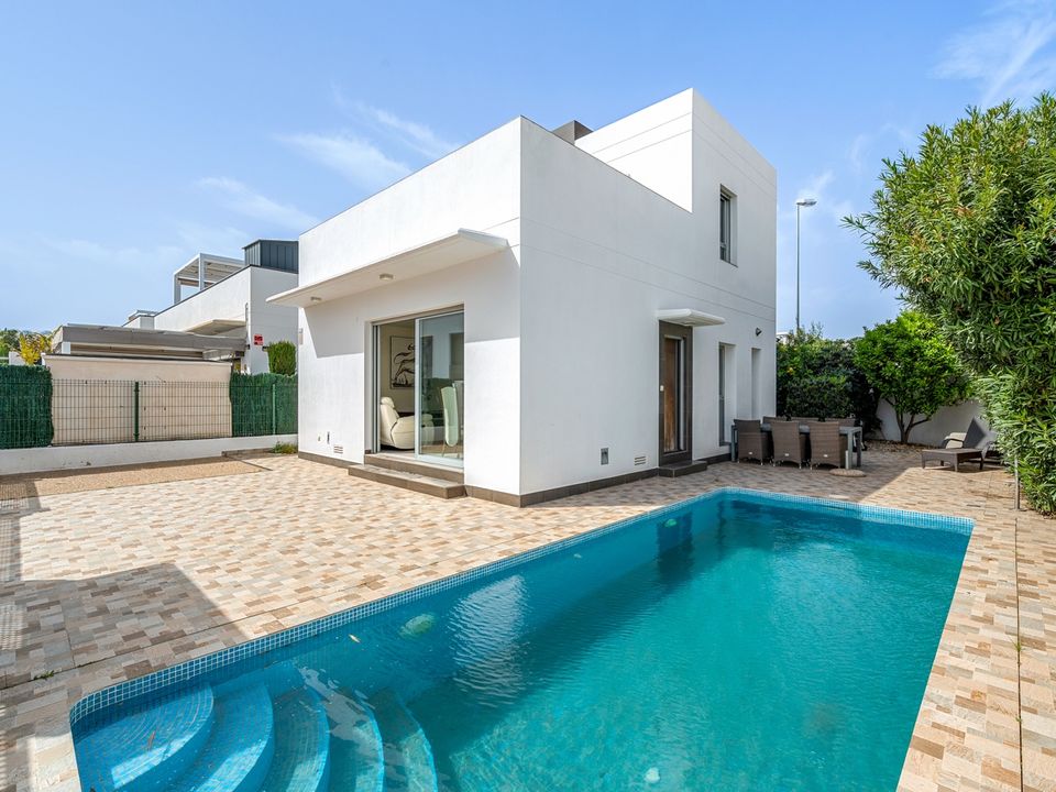 3 غرف نوم فيلا في Ciudad Quesada, Spain رقم 176505