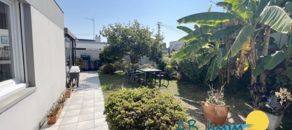 3 bedrooms House in Ploemeur, France No. 317449 2