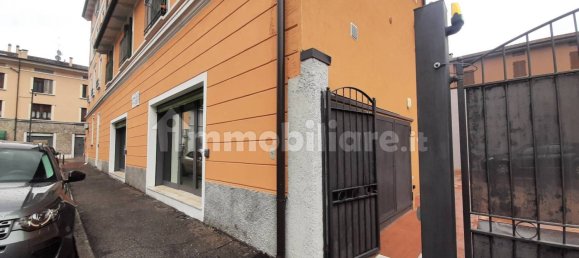 Imóvel comercial de 2 divisões em Brescia, Italy N.º 6641 16
