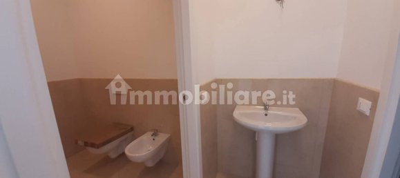 Imóvel comercial de 2 divisões em Brescia, Italy N.º 6641 11