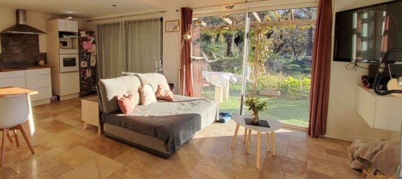 2 غرف نوم فيلا في Cuers, France رقم 331468 5