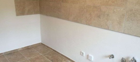 2 rooms Castles in Hakenfelde, Germany No. 105033 5