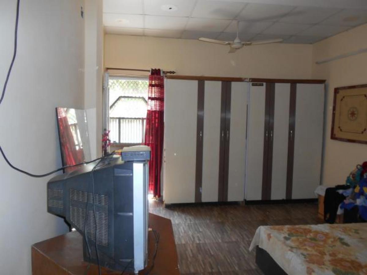 3 bedrooms House in Ghaziabad, India No. 43508