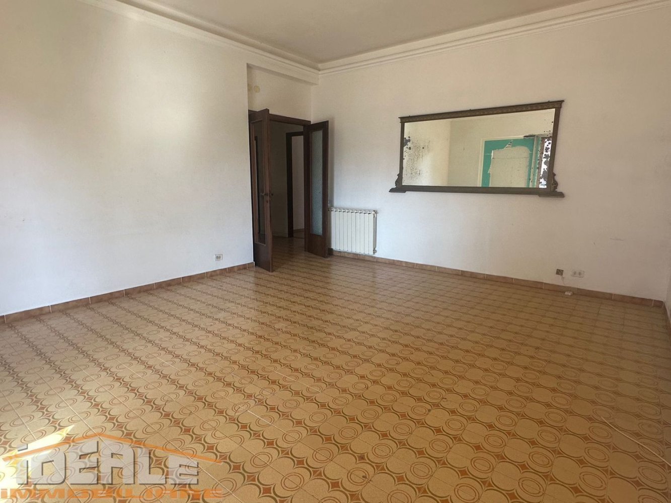3-salle Appartement à Pomezia, Italy No. 299357