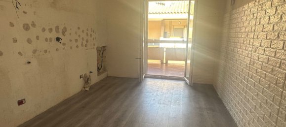 3-salle Appartement à Pomezia, Italy No. 299357 9