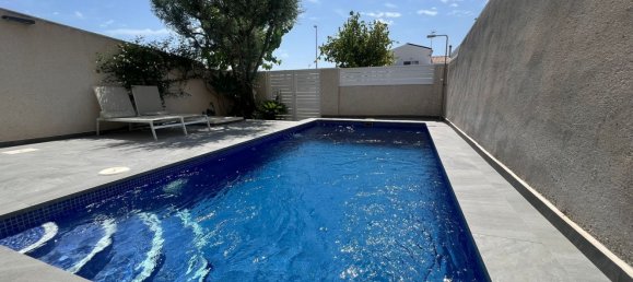 4 bedrooms House in Torre de la Horadada, Spain No. 156676 5