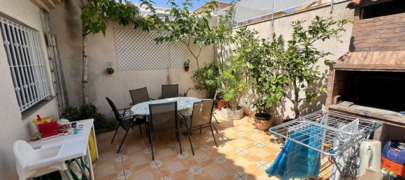 4 bedrooms House in Torre de la Horadada, Spain No. 156676 2