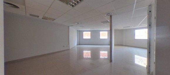  مكتب في Leon, Spain 150متر مربع رقم 65732 4